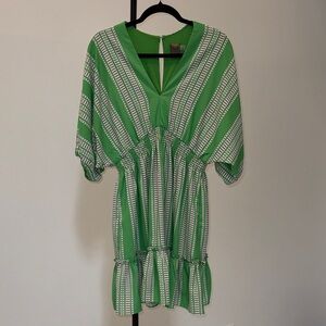 Taylor Elbow Sleeve V-Neck Smocked Waist Stripe Print Flare Dress. Size 10